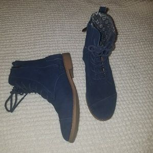 Toms boots Navy blue size 6